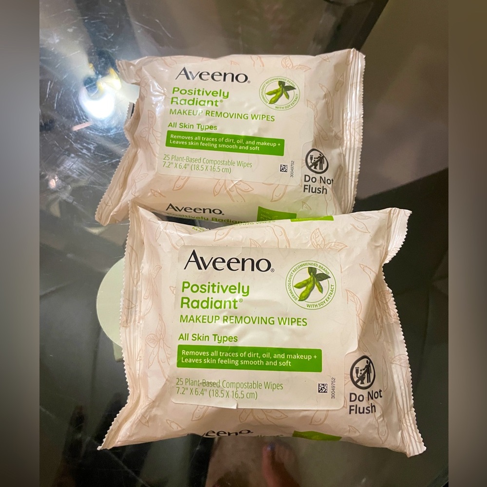2-Positively Radiant Makeup Removing Wipes